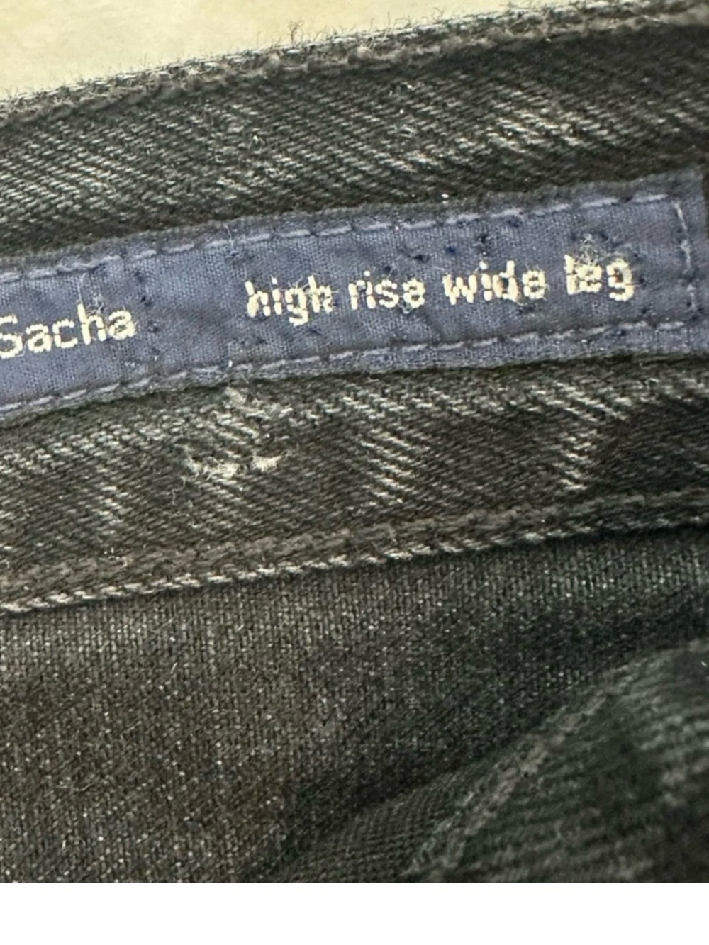 Citizens of Humanity Sacha High-Rise Wide-Leg Jeans - Picture 5 of 10